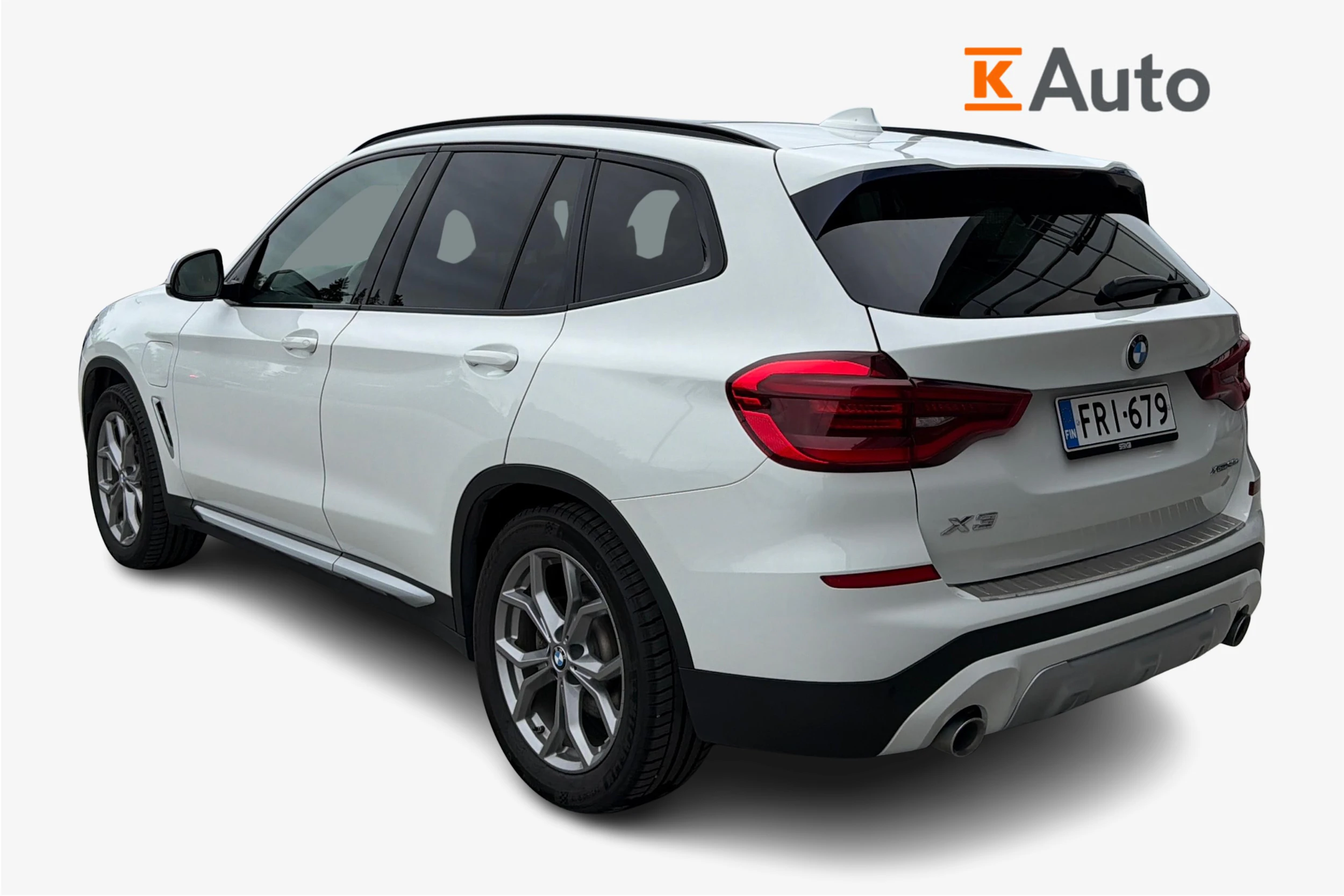 valkoinen BMW X3 2020 kuva 2.