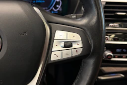valkoinen BMW X3 2020 kuva 18.