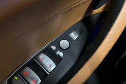 valkoinen BMW X3 2020 kuva 22.