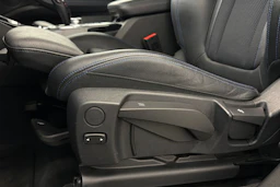 musta BMW X3 2020 kuva 16.