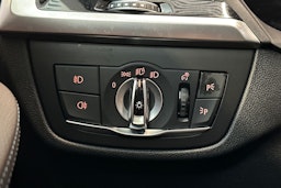 Valkoinen BMW X3 2020 kuva 18.