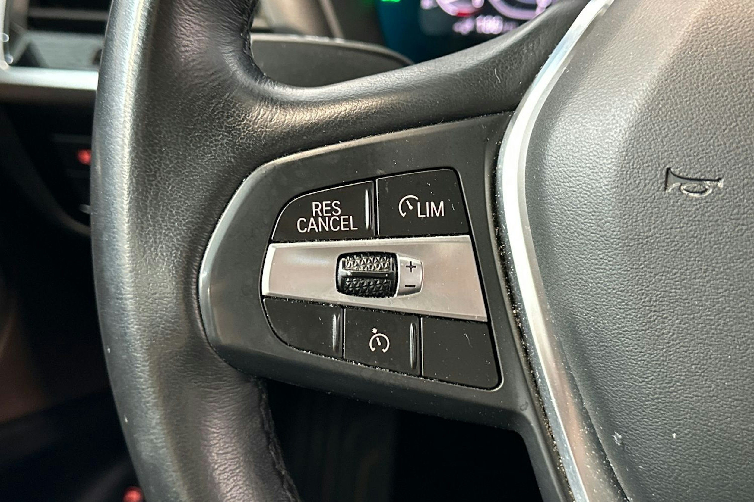 Valkoinen BMW X3 2020 kuva 19.