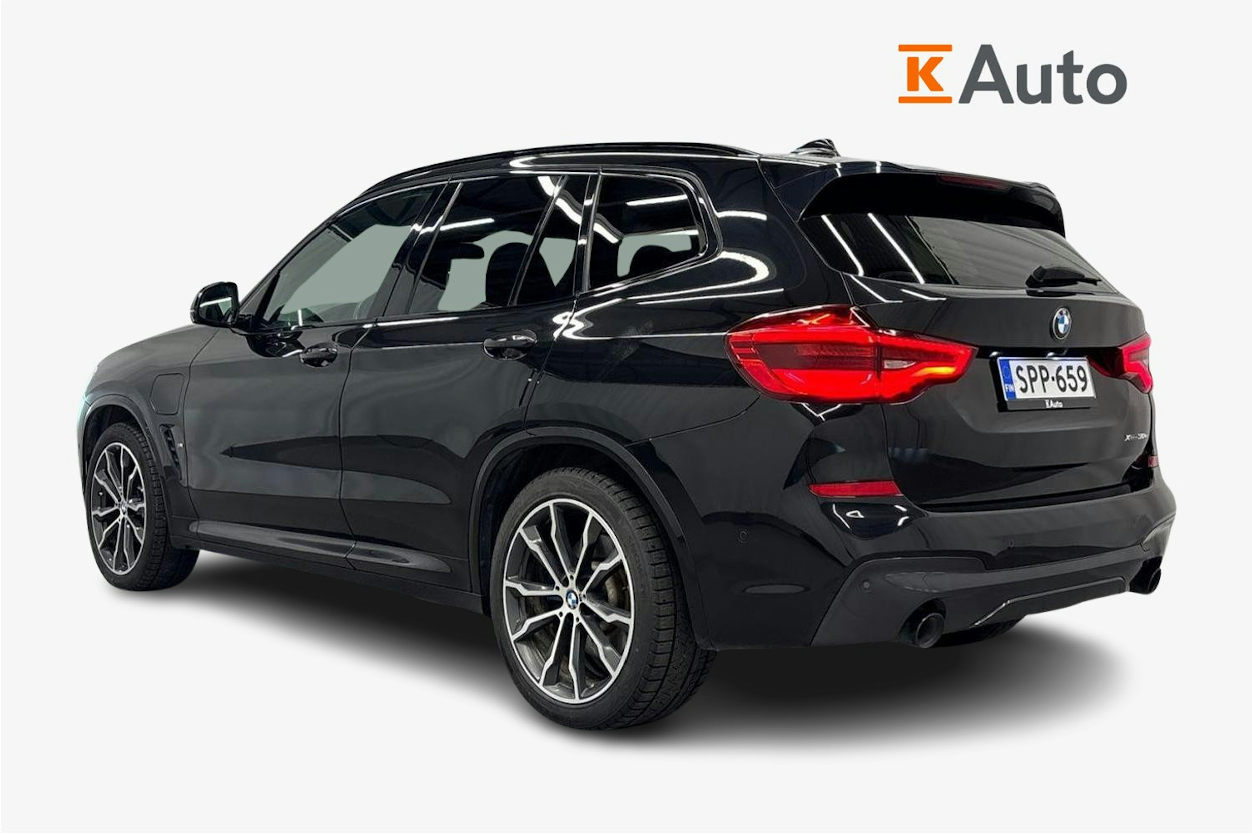 musta BMW X3 2020 kuva 2.