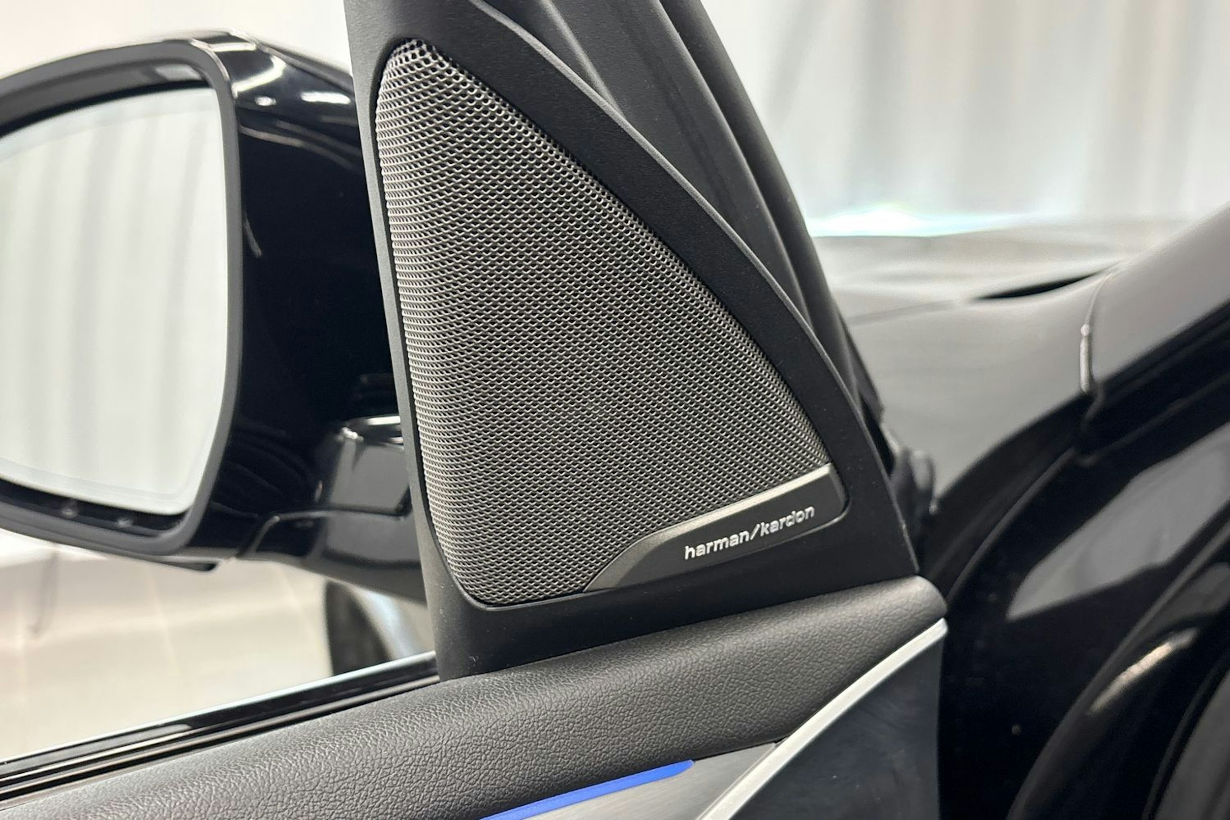 musta BMW X3 2020 kuva 16.