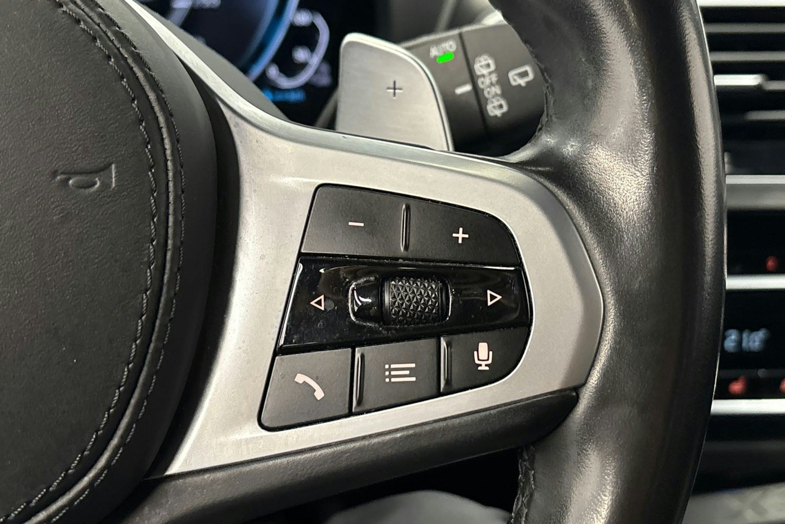 musta BMW X3 2020 kuva 19.