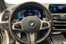 Valkoinen BMW X3 2020 kuva 14.