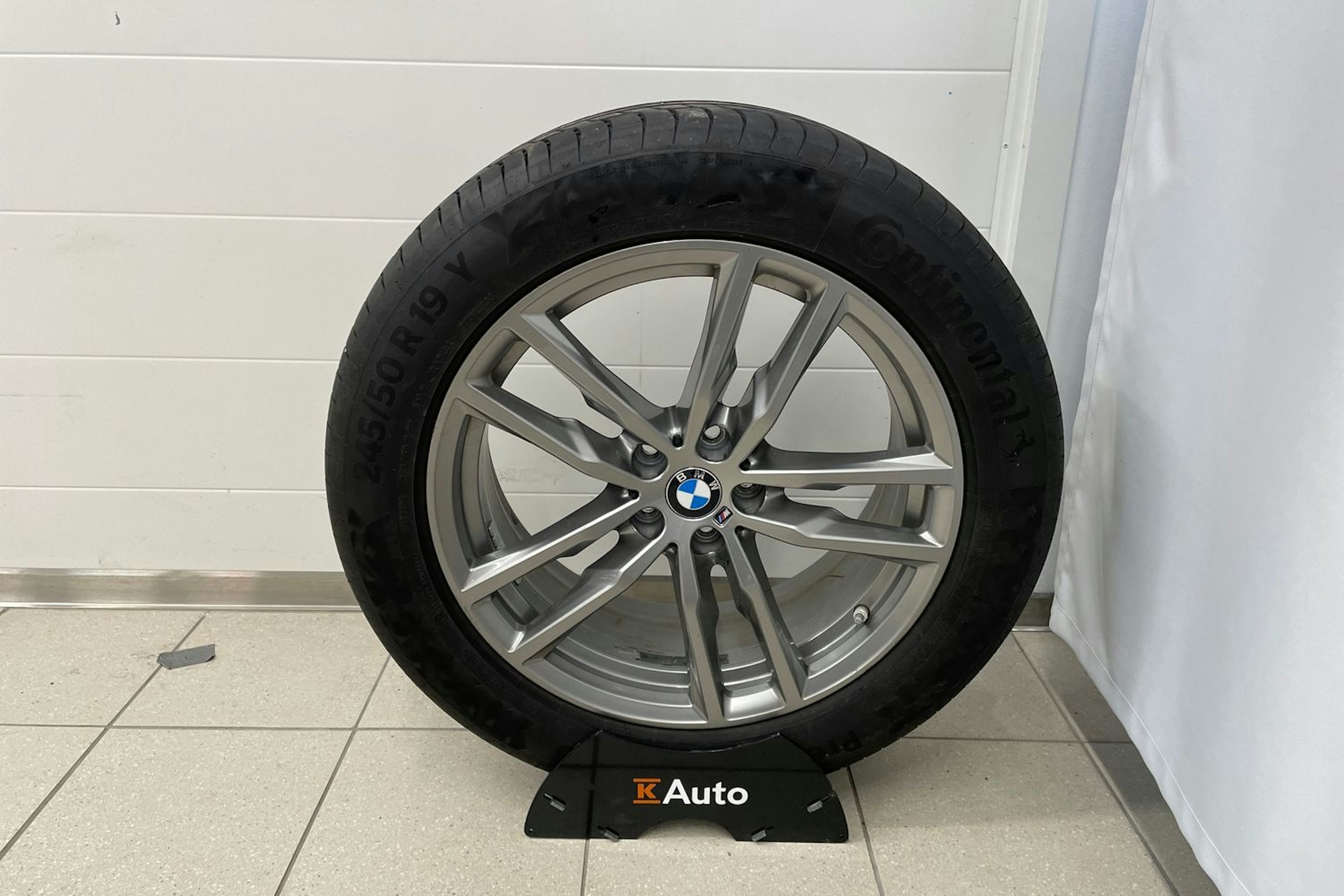 Valkoinen BMW X3 2020 kuva 23.