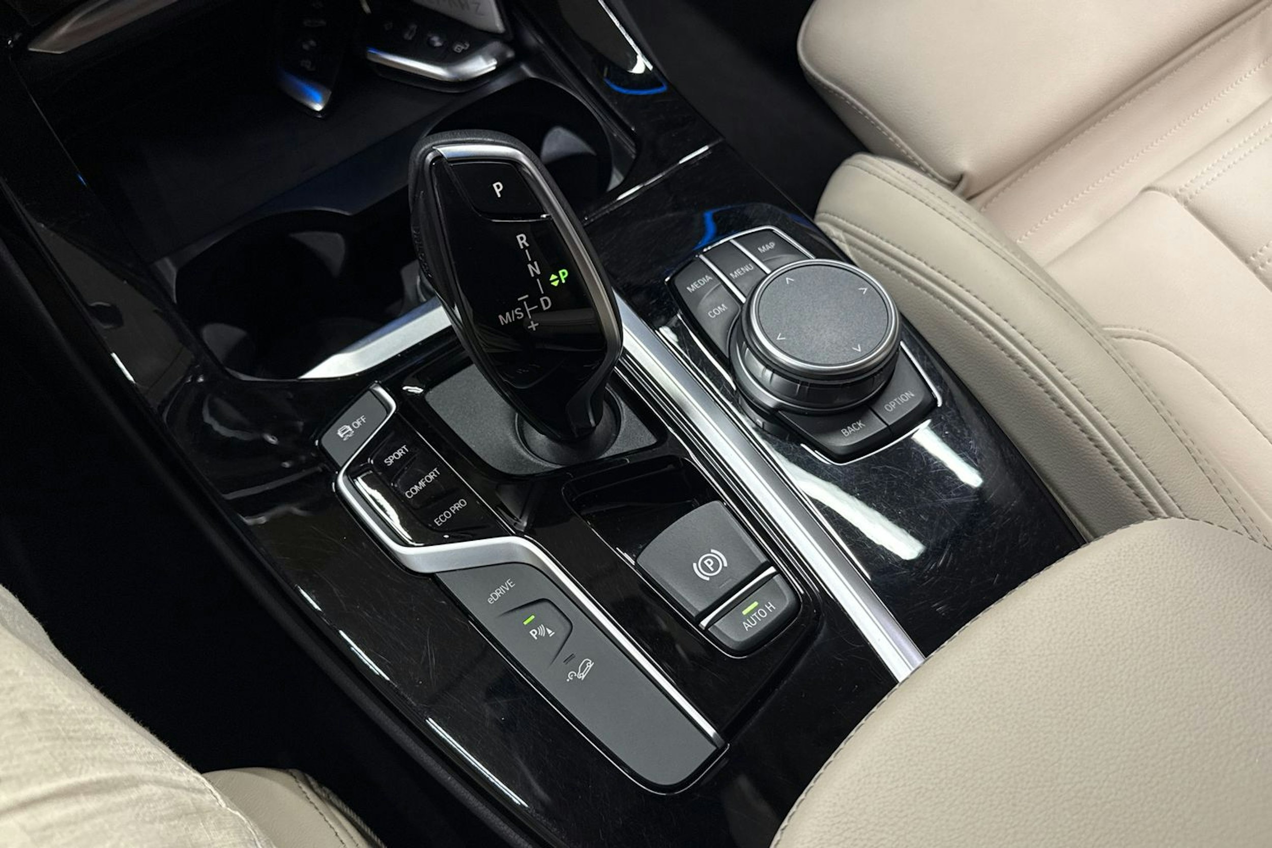 Ruskea (beige) BMW X3 2020 kuva 34.