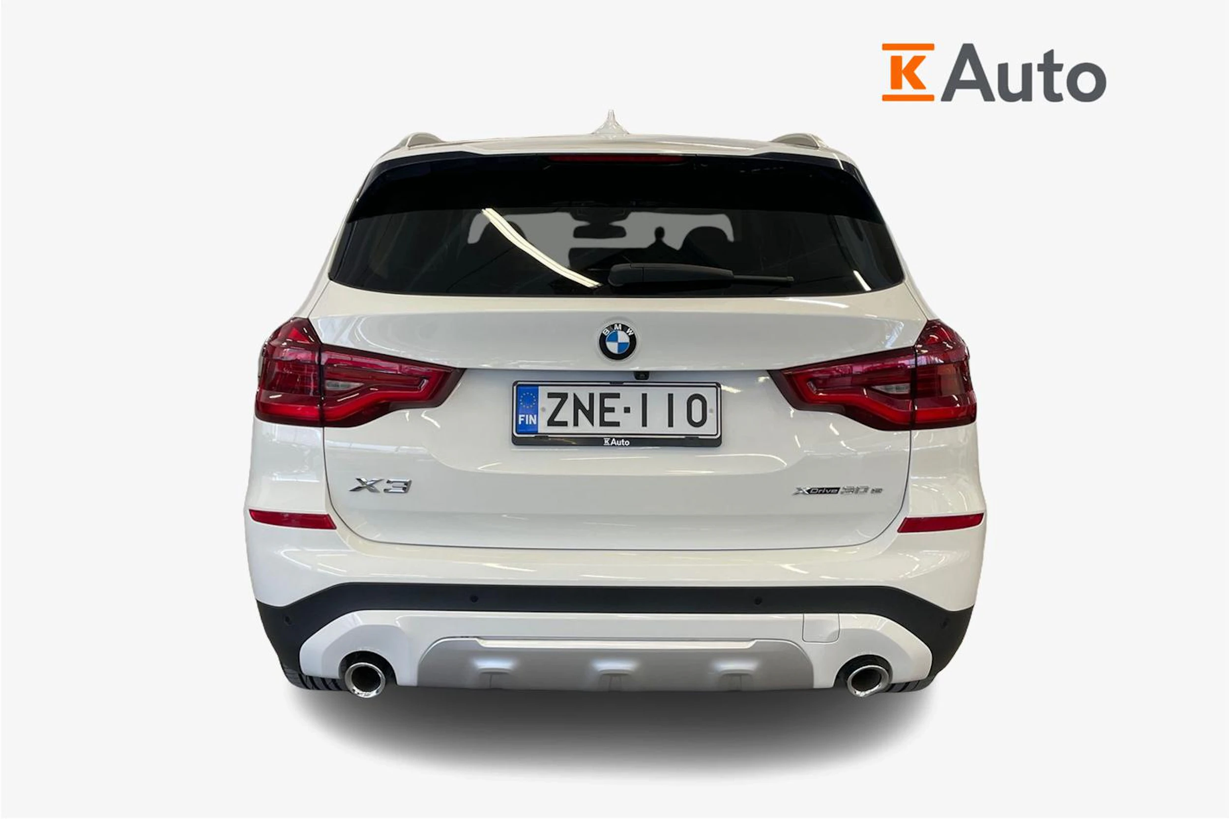 valkoinen BMW X3 2020 kuva 4.