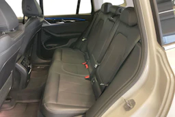 valkoinen BMW X3 2020 kuva 11.