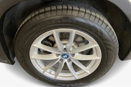 valkoinen BMW X3 2020 kuva 12.