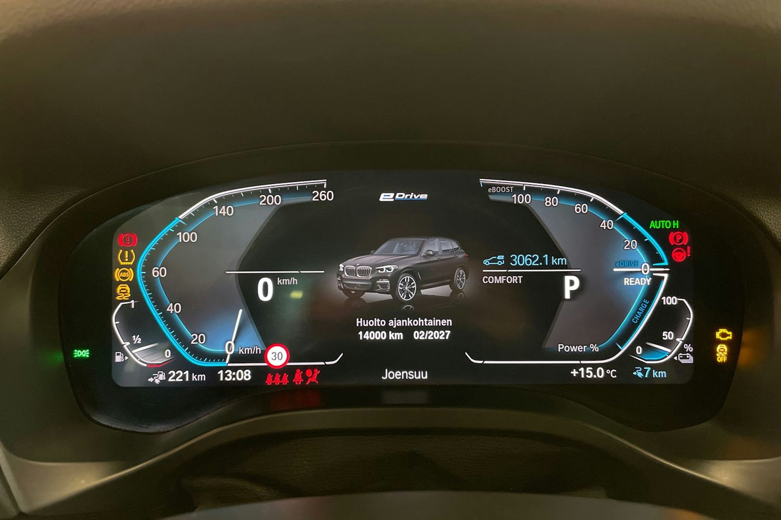 Musta BMW X3 2020 kuva 14.