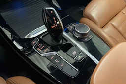 Musta BMW X3 2020 kuva 18.