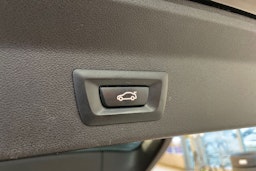 Musta BMW X3 2020 kuva 23.