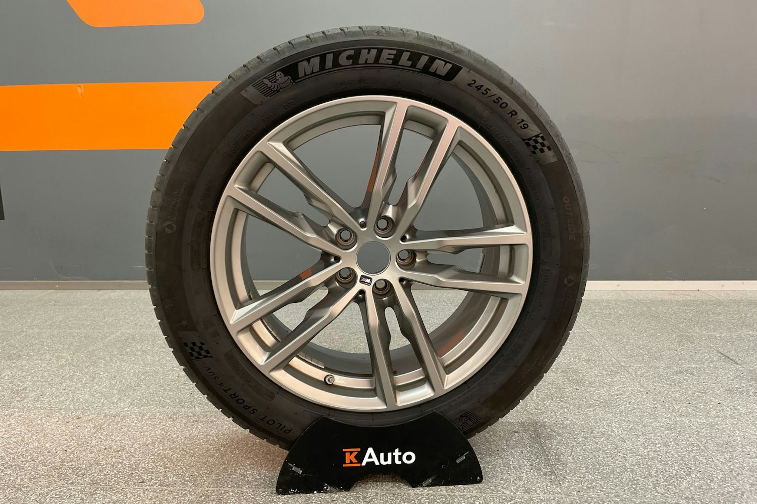 Musta BMW X3 2020 kuva 24.