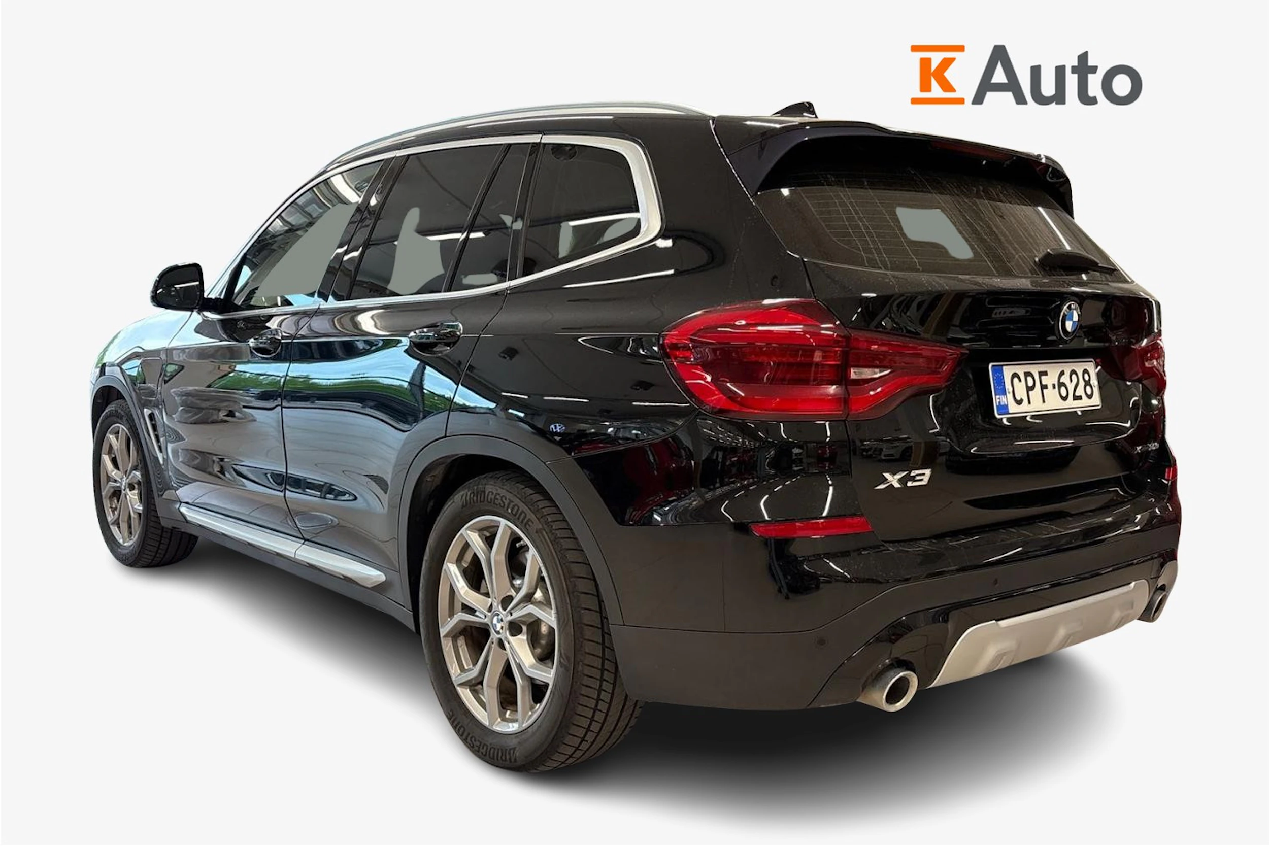 musta BMW X3 2021 kuva 2.