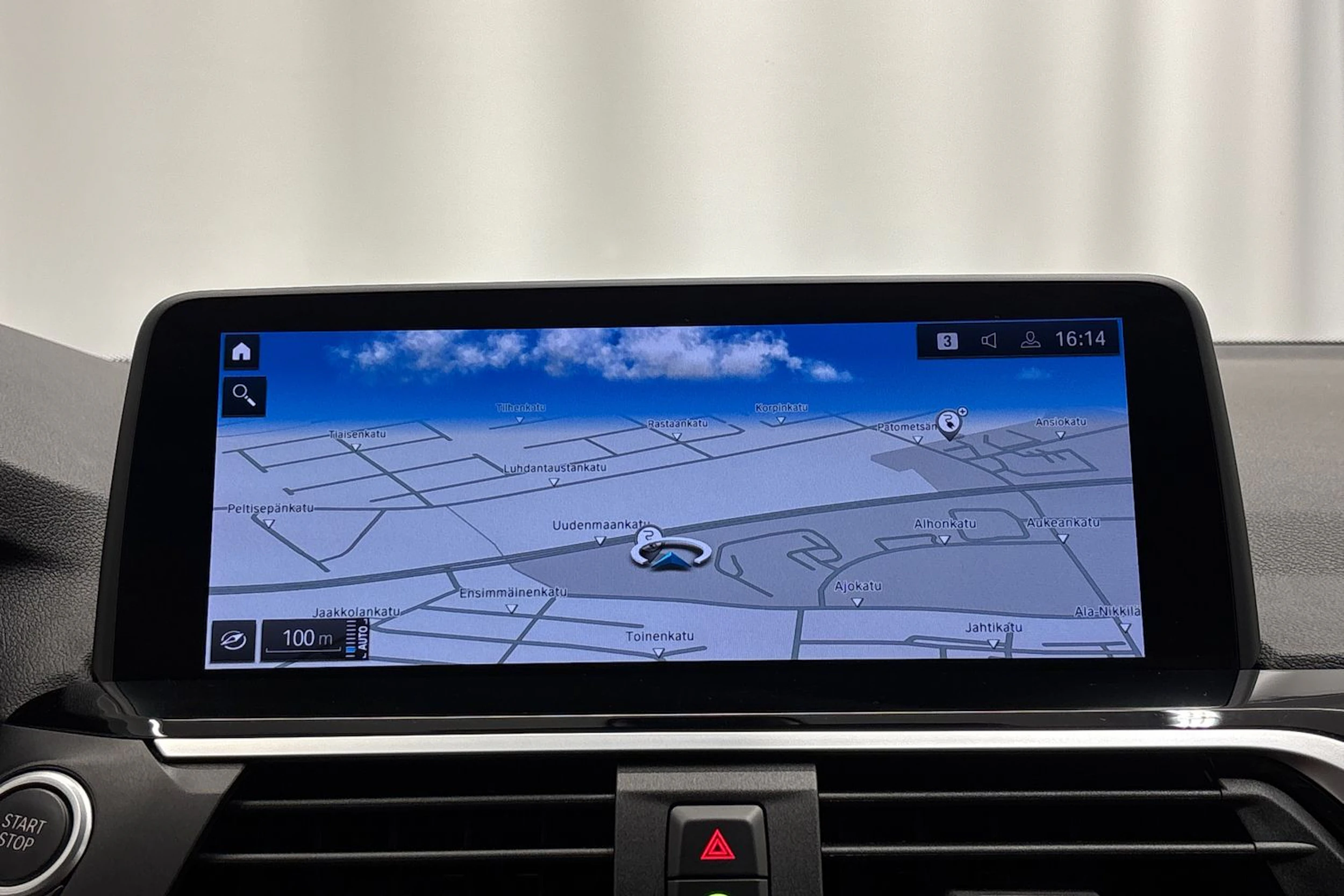 musta BMW X3 2021 kuva 17.