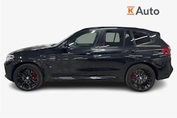 Musta BMW X3 2021 kuva 6.