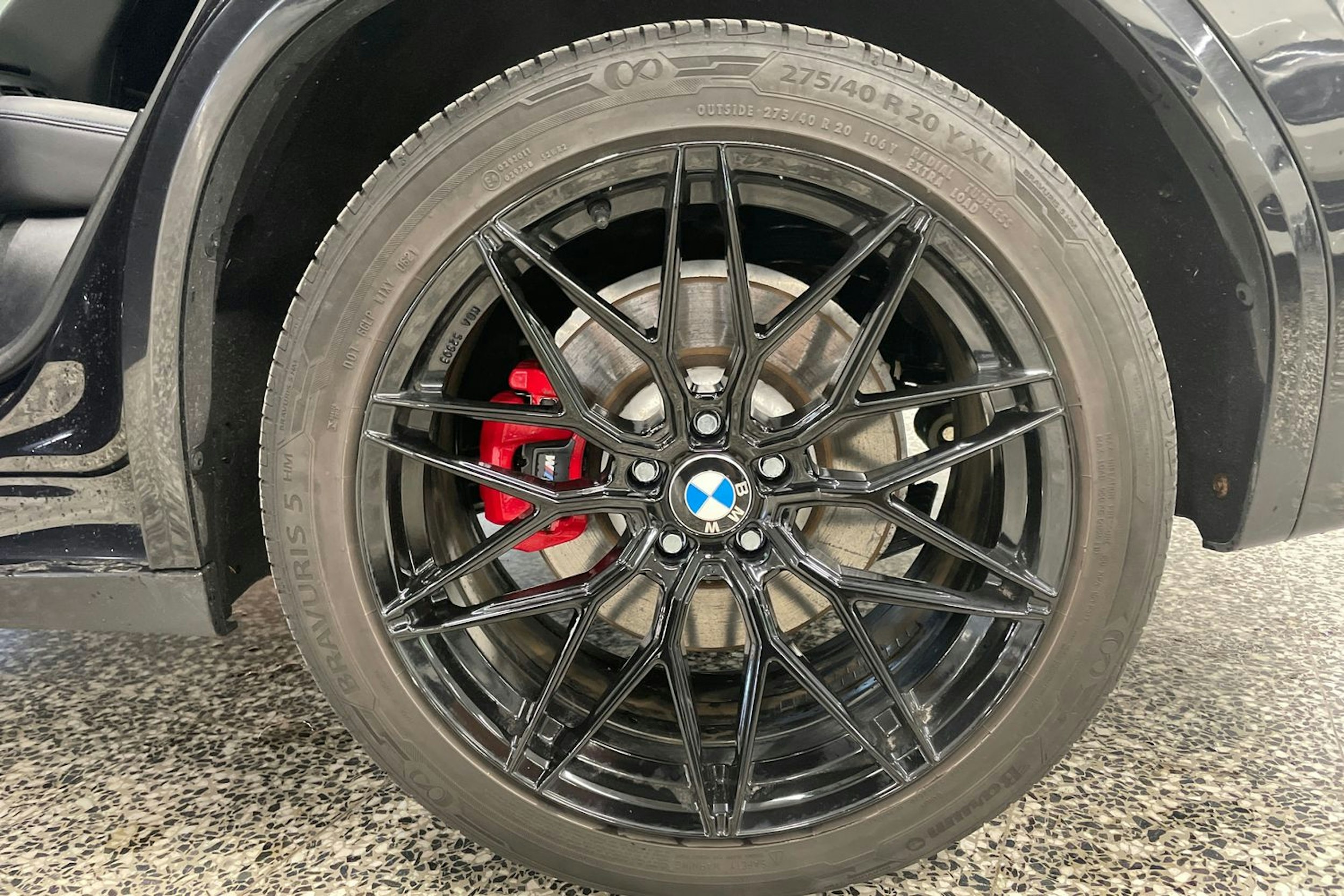 Musta BMW X3 2021 kuva 13.