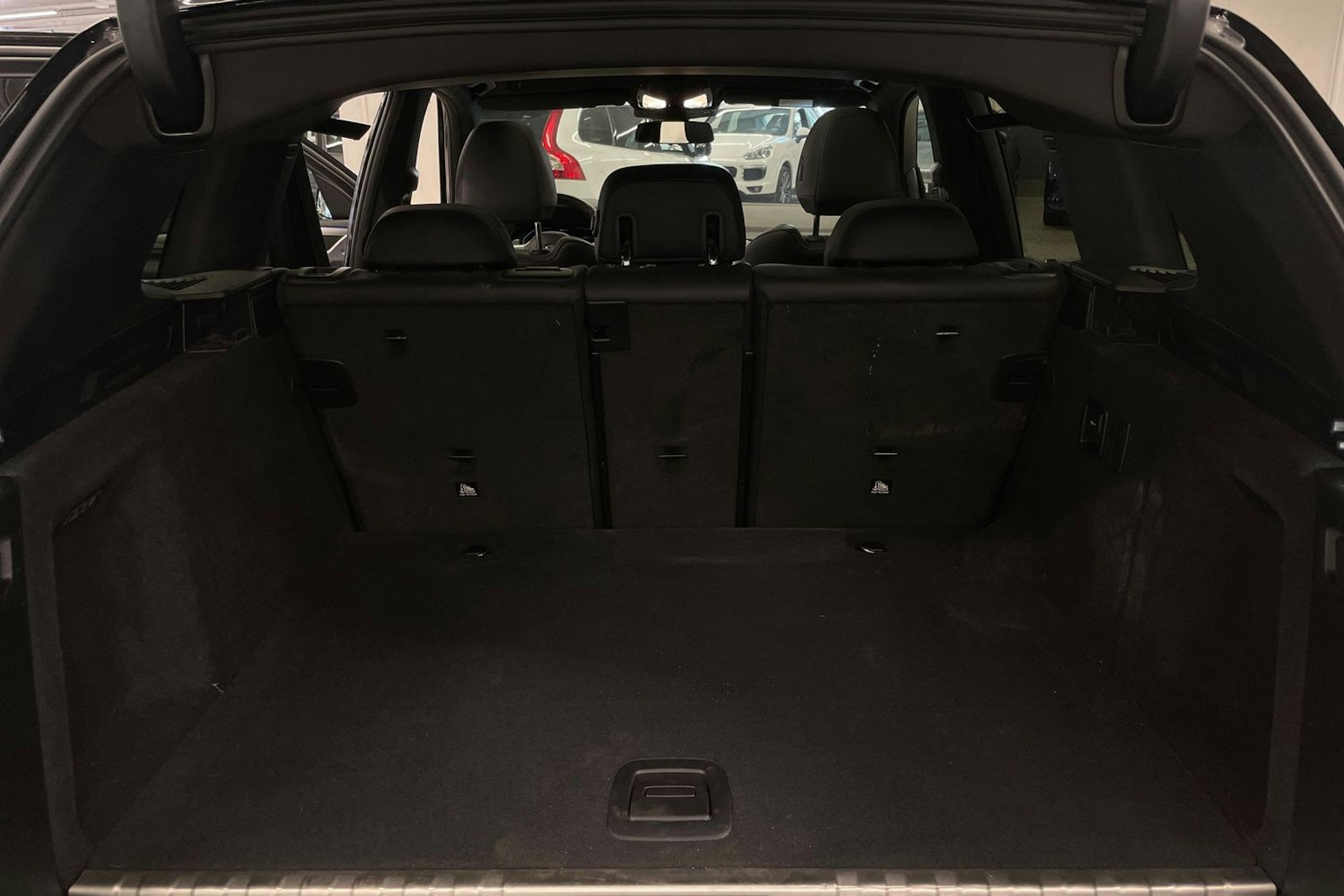 Musta BMW X3 2021 kuva 27.