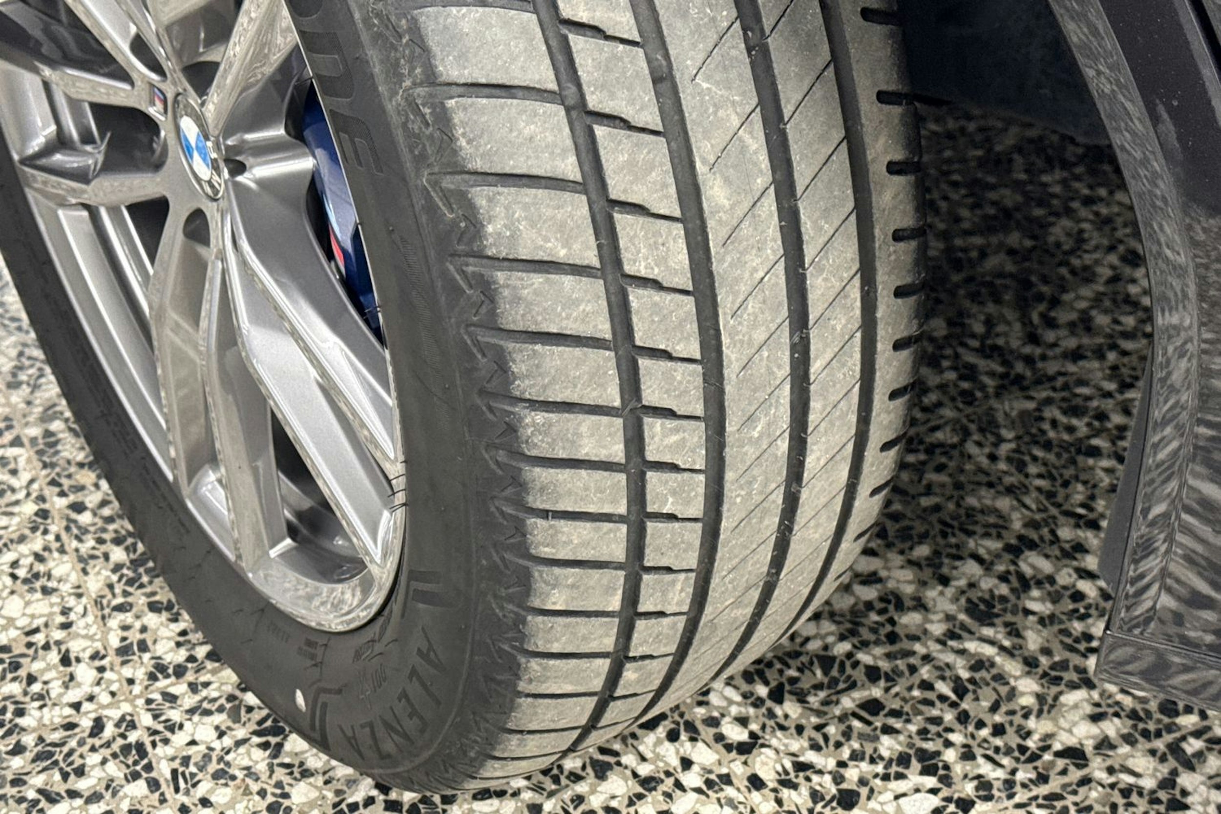 harmaa BMW X3 2021 kuva 40.
