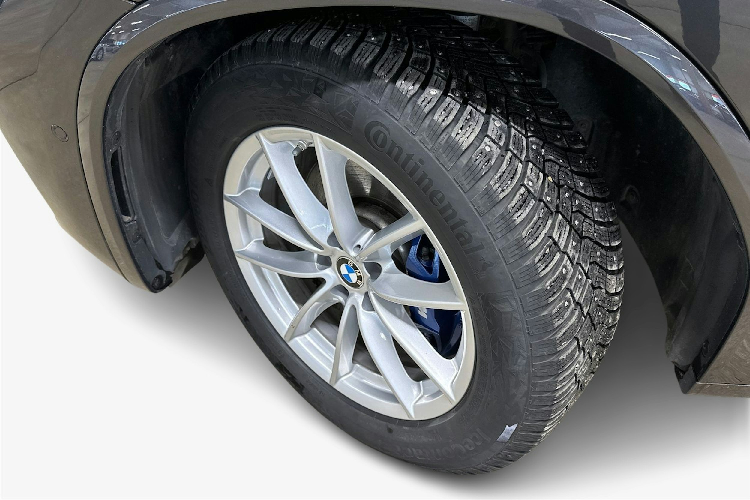 Harmaa BMW X3 2021 kuva 11.