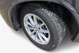 Harmaa BMW X3 2021 kuva 11.