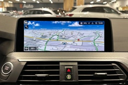 Harmaa BMW X3 2021 kuva 17.