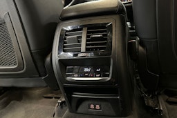 Harmaa BMW X3 2021 kuva 33.