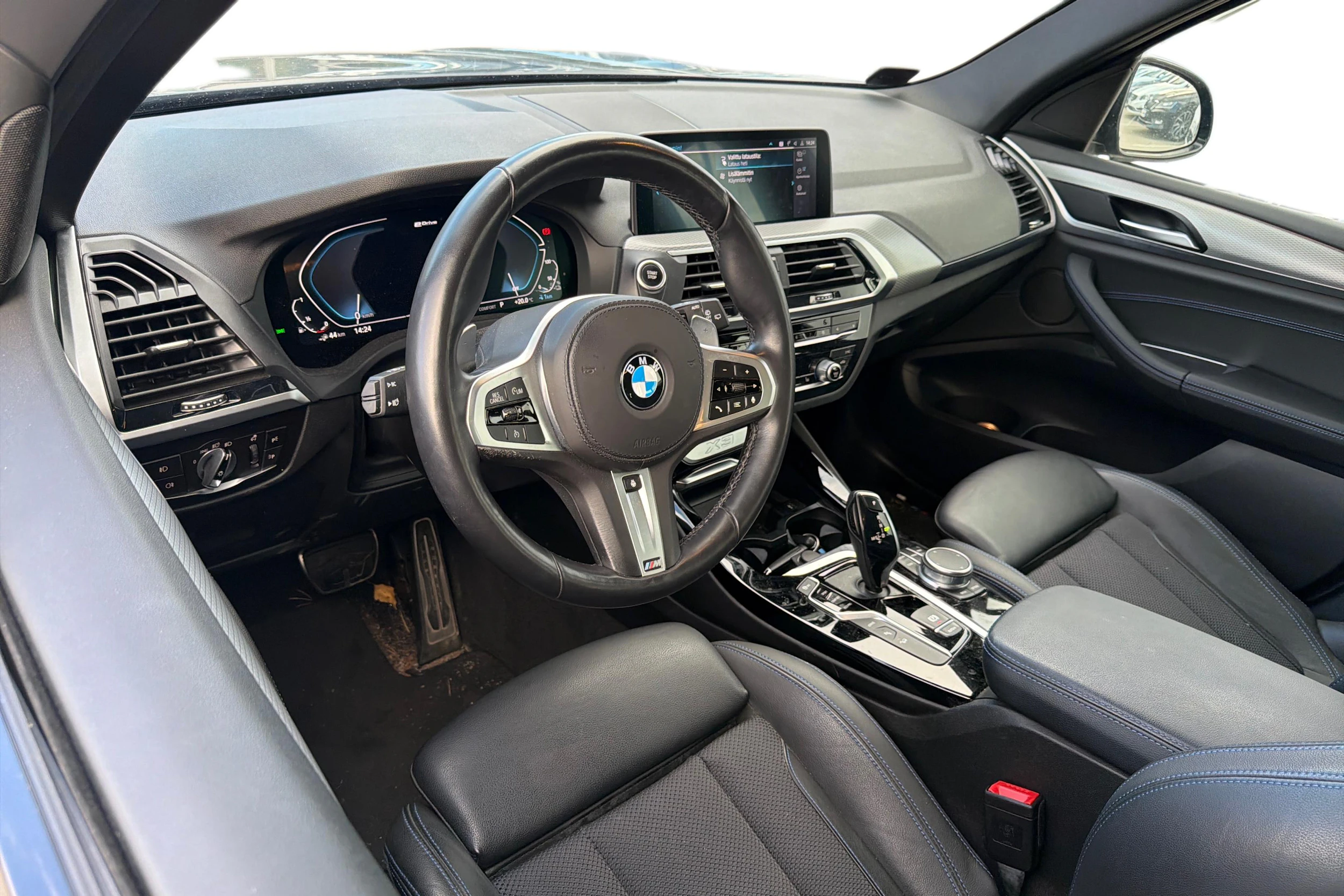 Sininen BMW X3 2021 kuva 3.