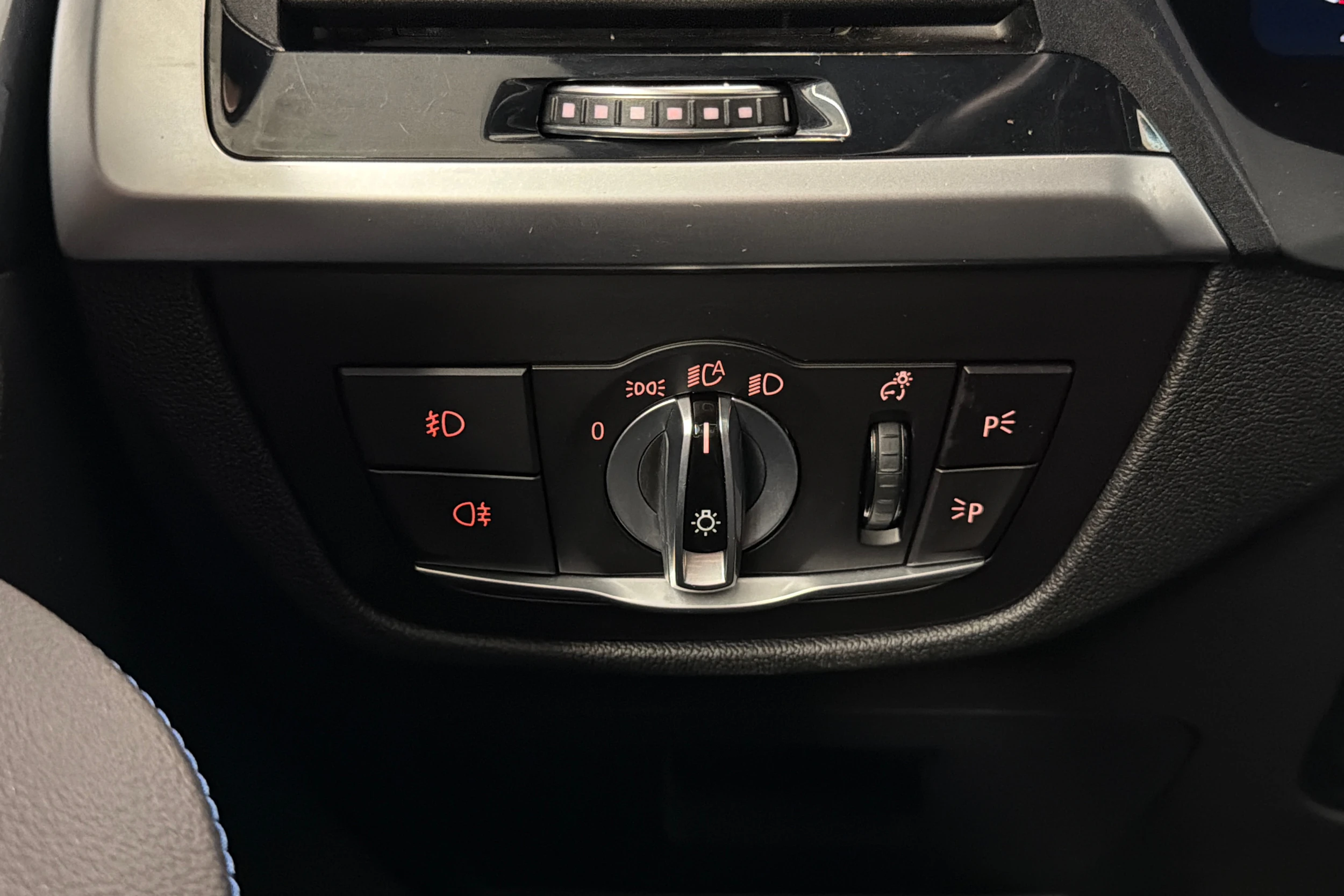 Sininen BMW X3 2021 kuva 18.