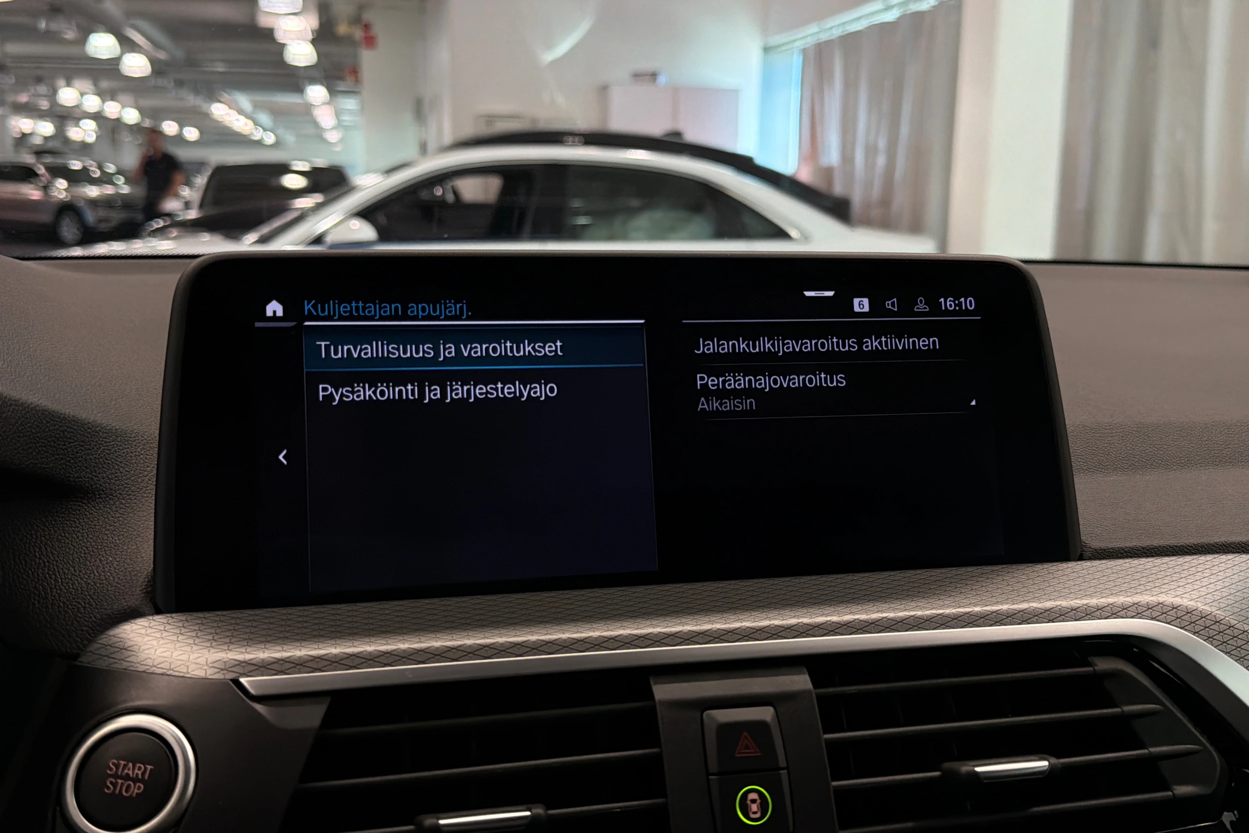 Sininen BMW X3 2021 kuva 25.
