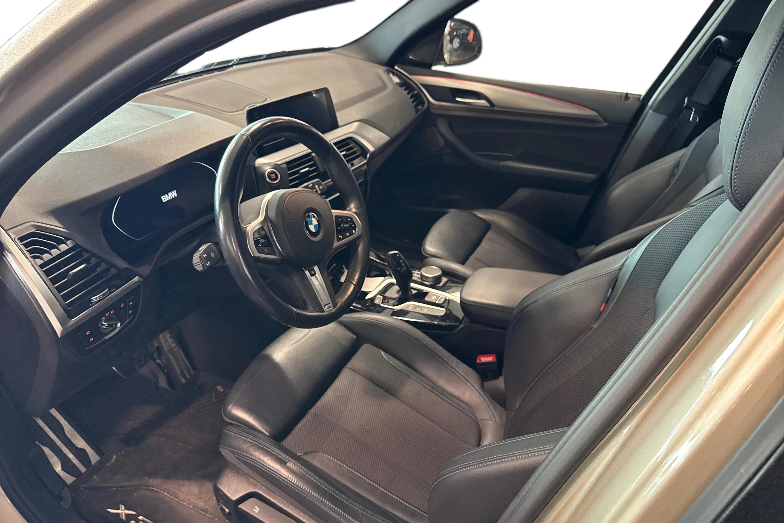 harmaa BMW X3 2021 kuva 3.