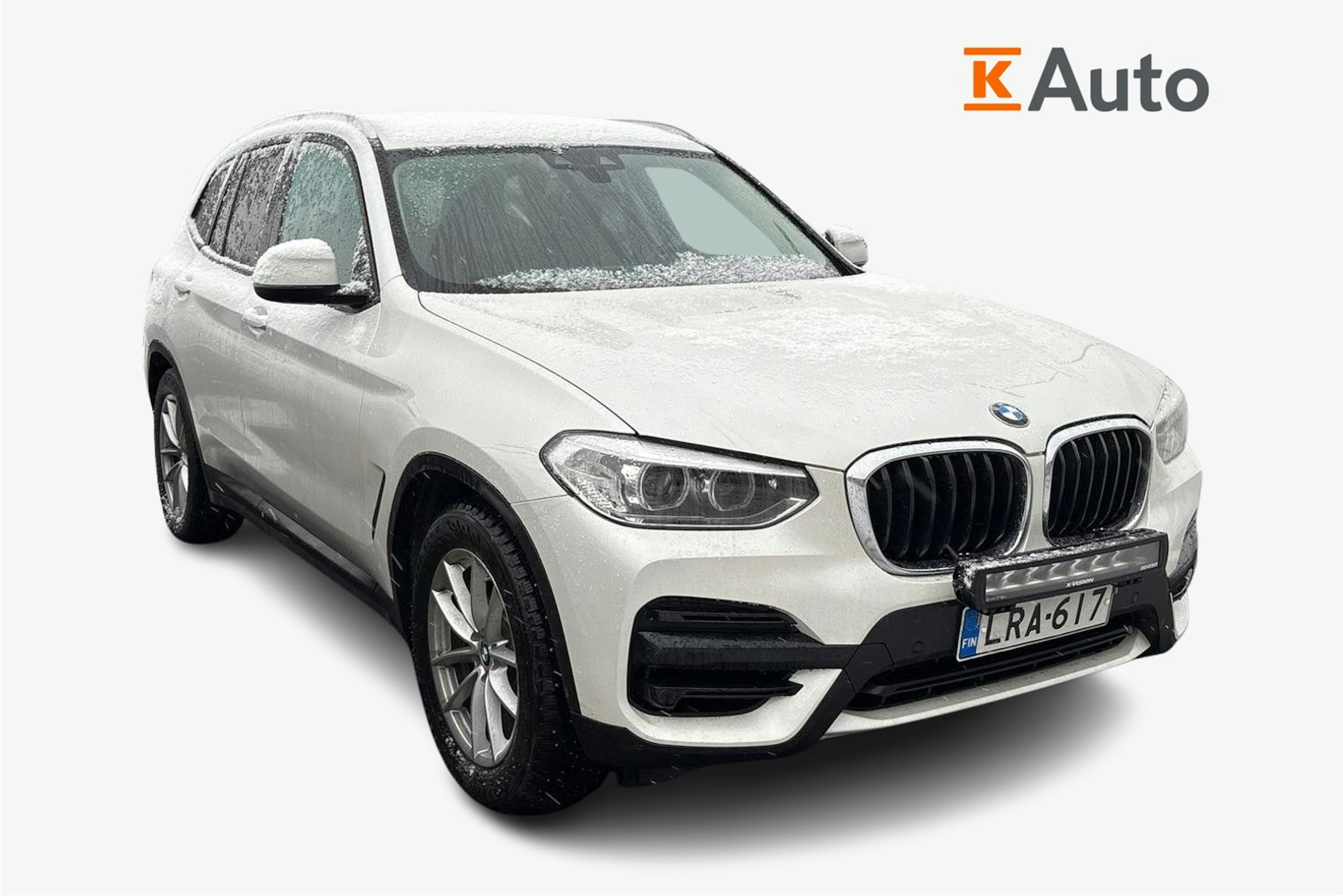 valkoinen BMW X3 2021 kuva 1.