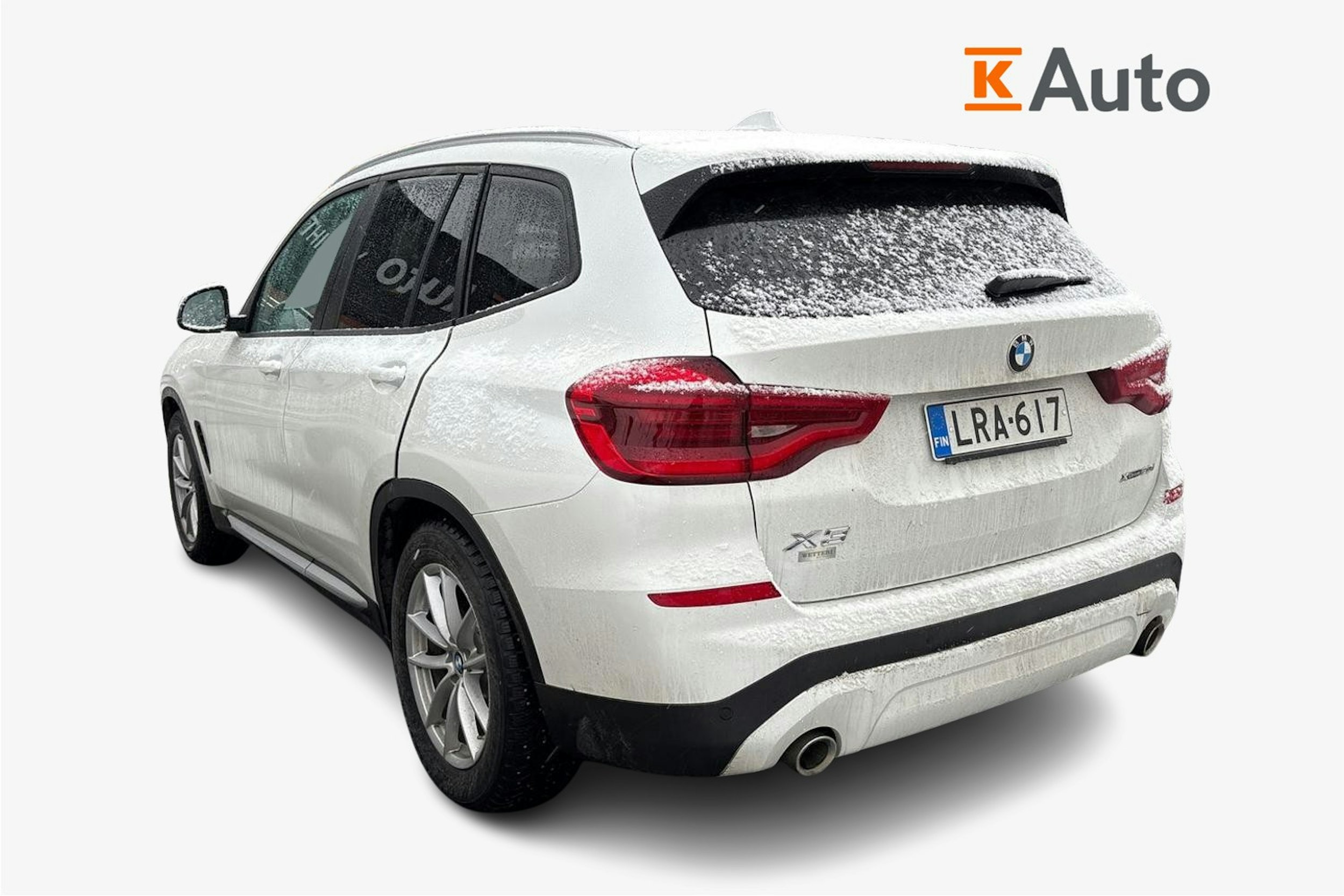 valkoinen BMW X3 2021 kuva 2.