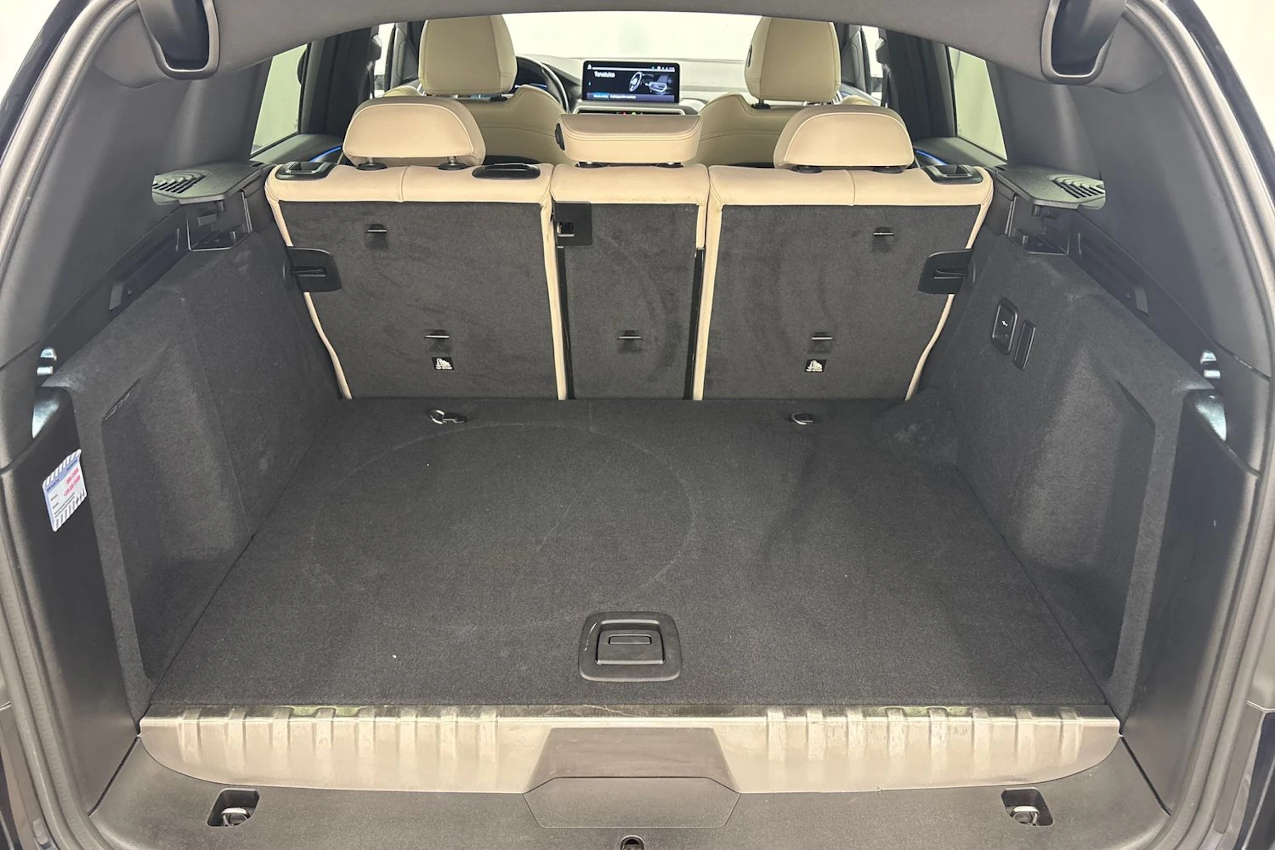met. musta BMW X3 2022 kuva 15.