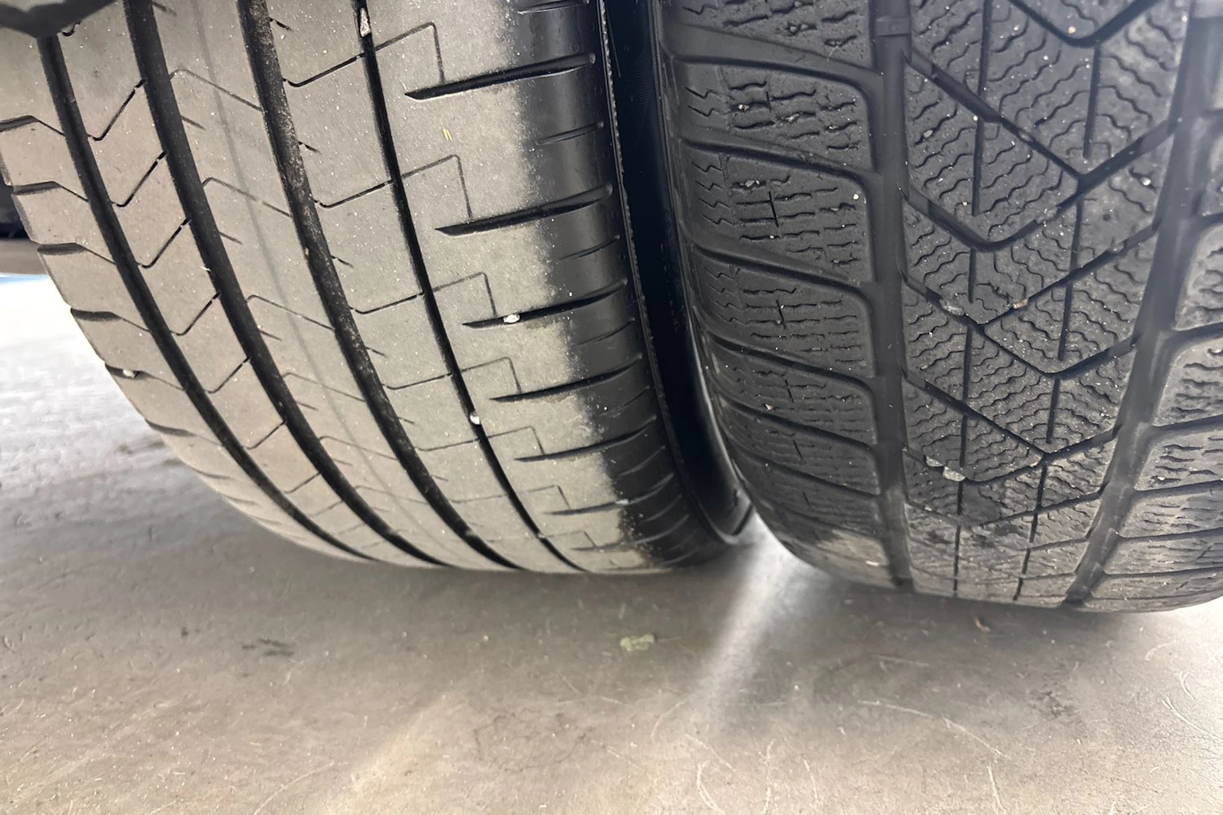 met. musta BMW X3 2022 kuva 18.