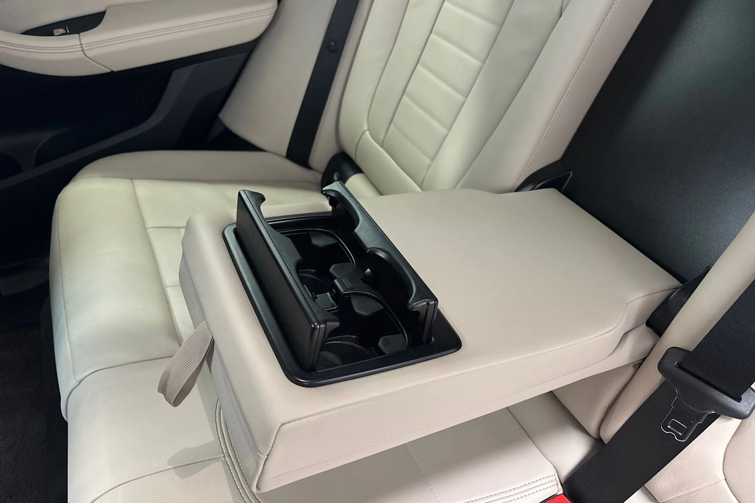 met. musta BMW X3 2022 kuva 25.