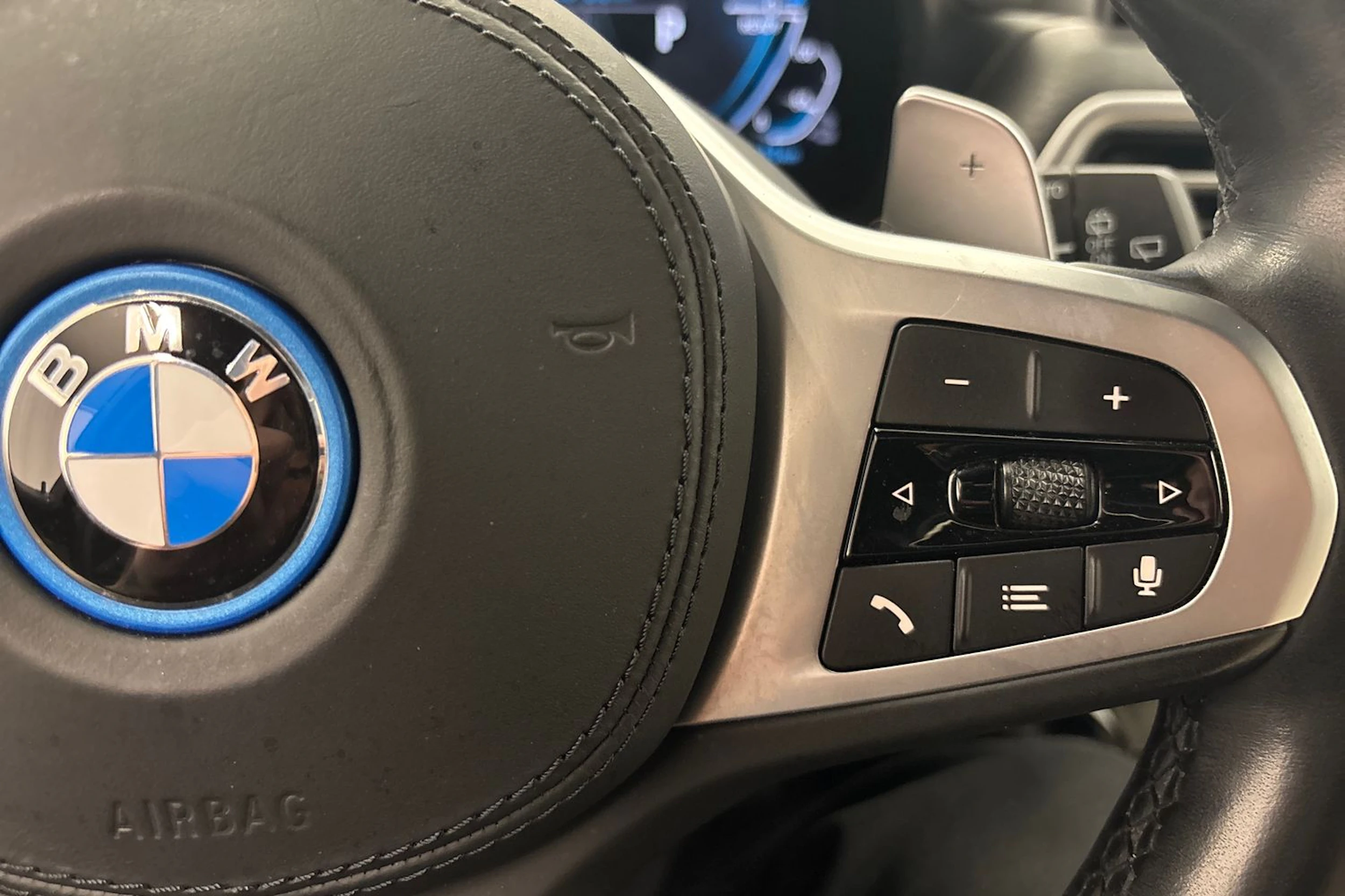 met. musta BMW X3 2022 kuva 29.
