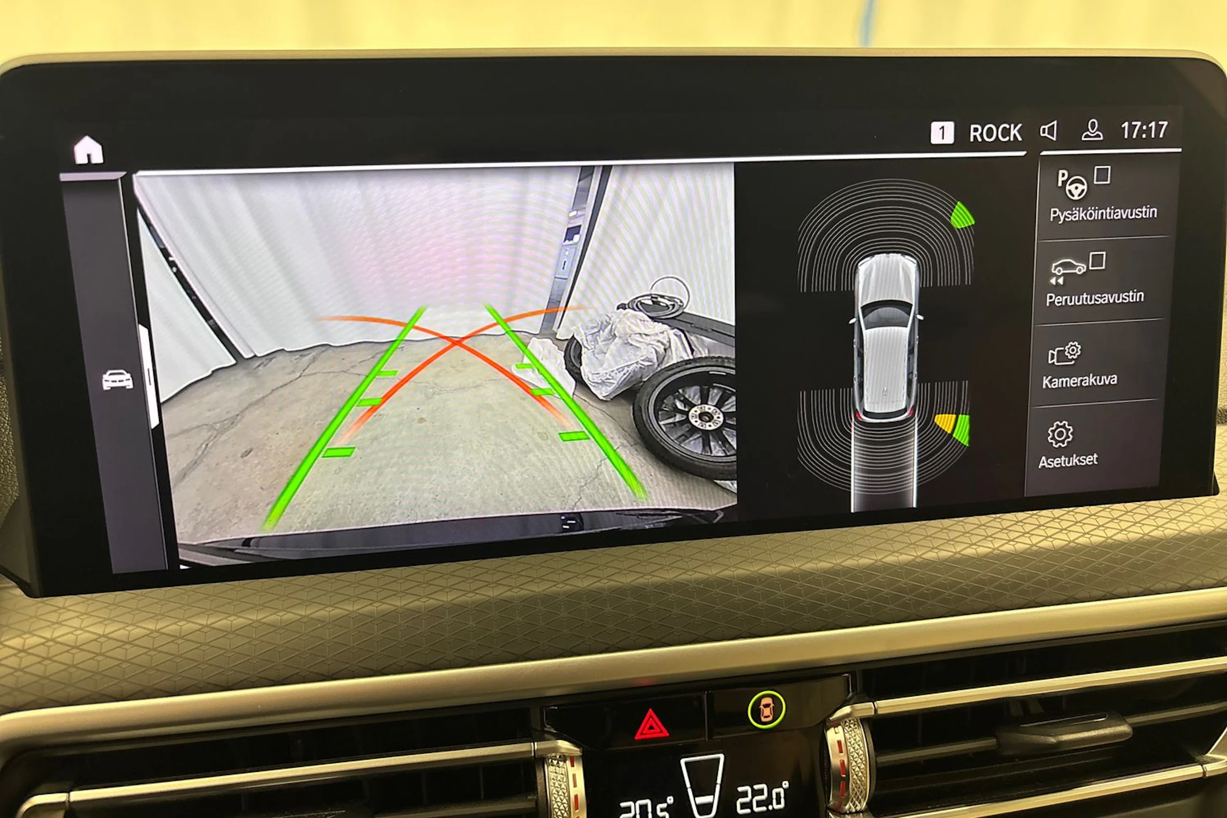 met. musta BMW X3 2022 kuva 30.