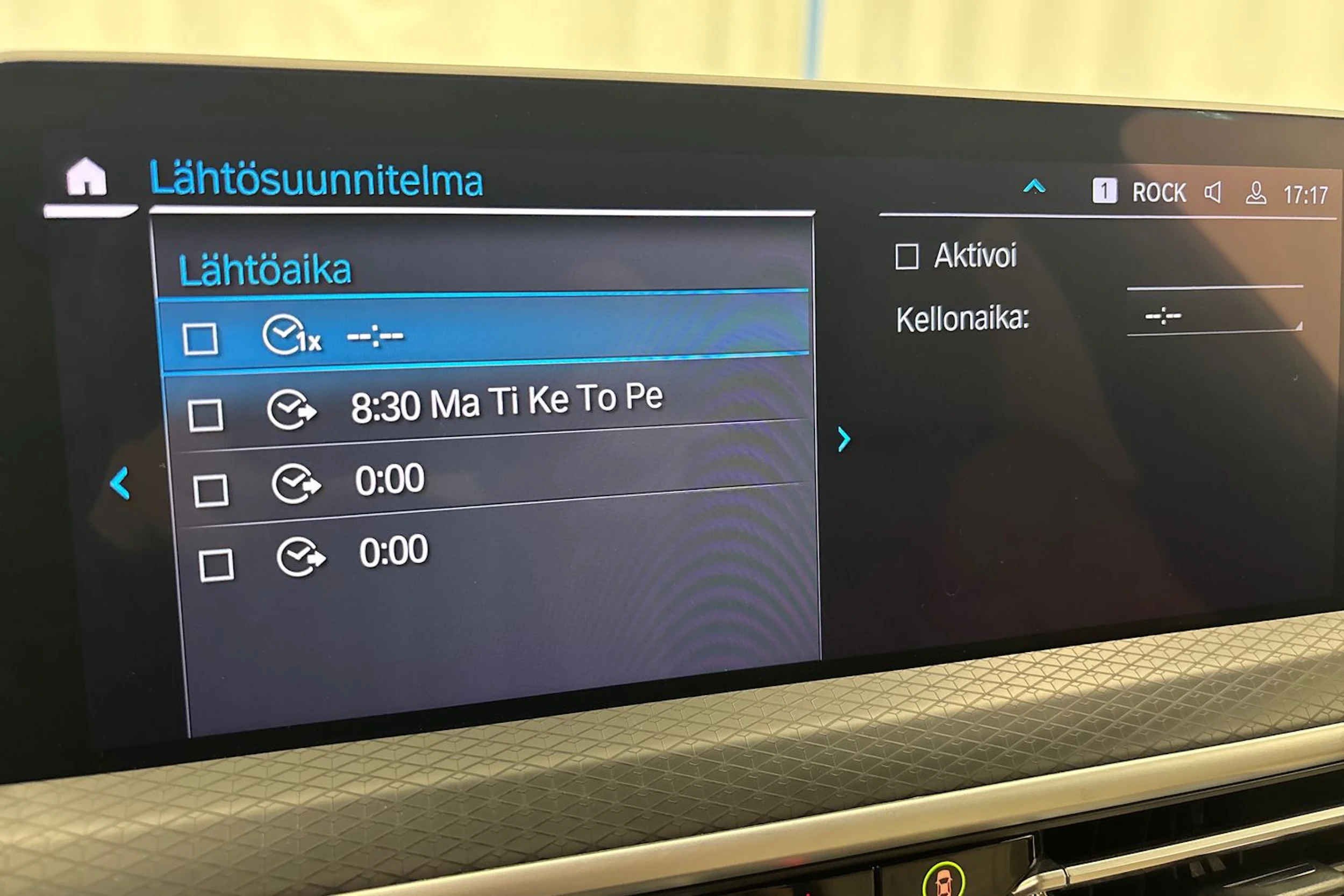 met. musta BMW X3 2022 kuva 33.