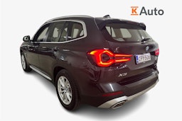 Harmaa BMW X3 2022 kuva 2.