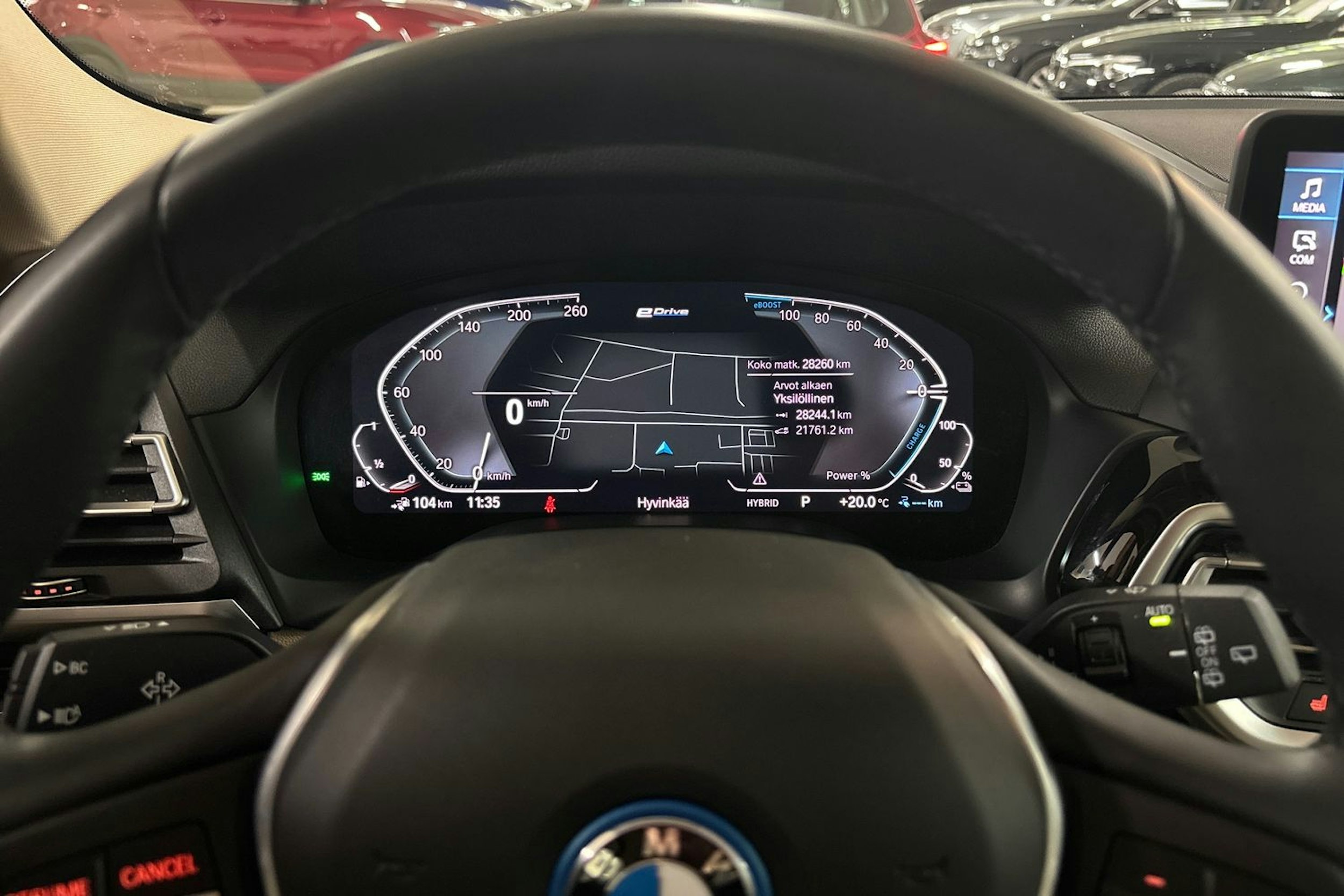 Harmaa BMW X3 2022 kuva 18.