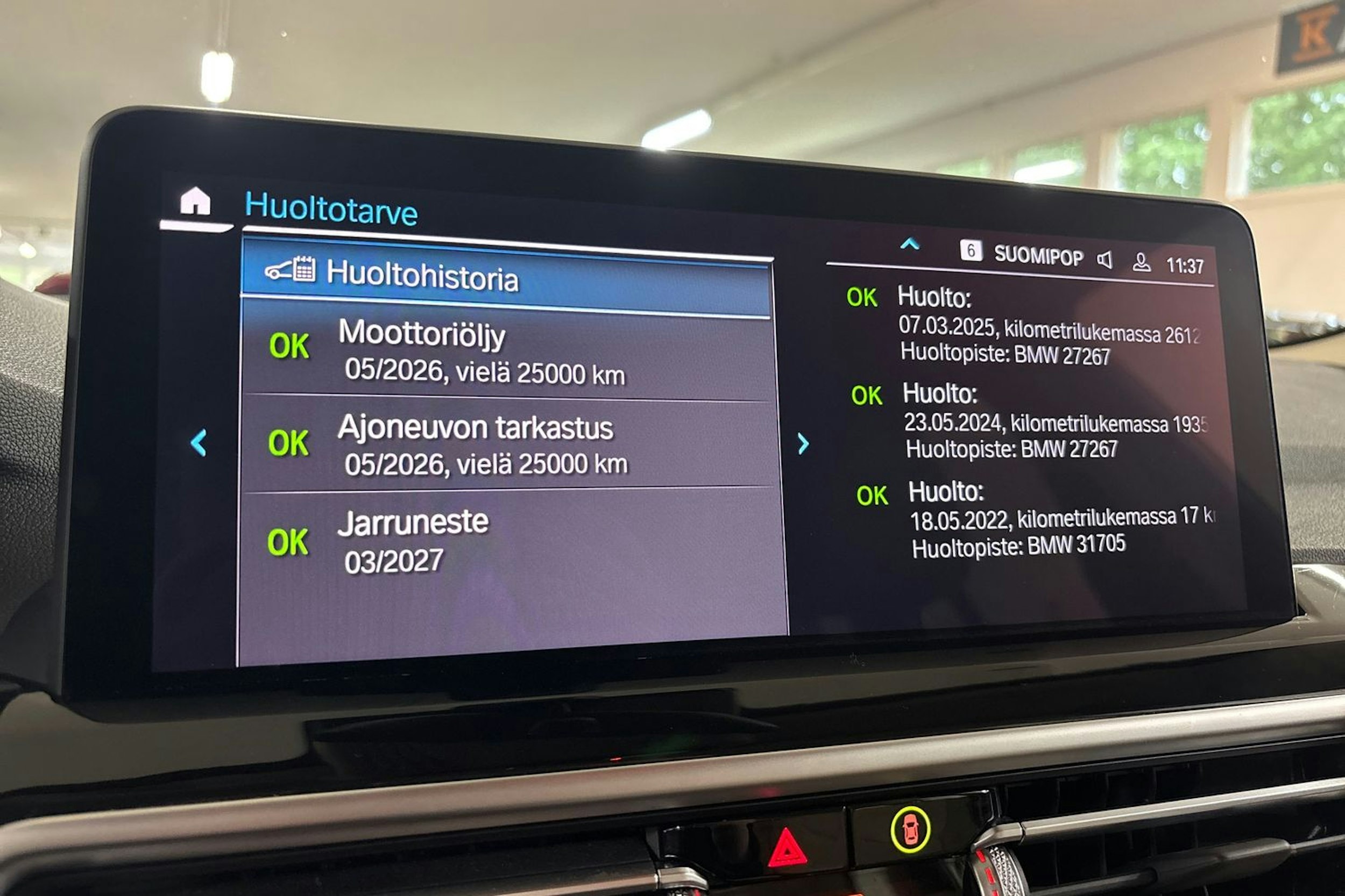 Harmaa BMW X3 2022 kuva 21.