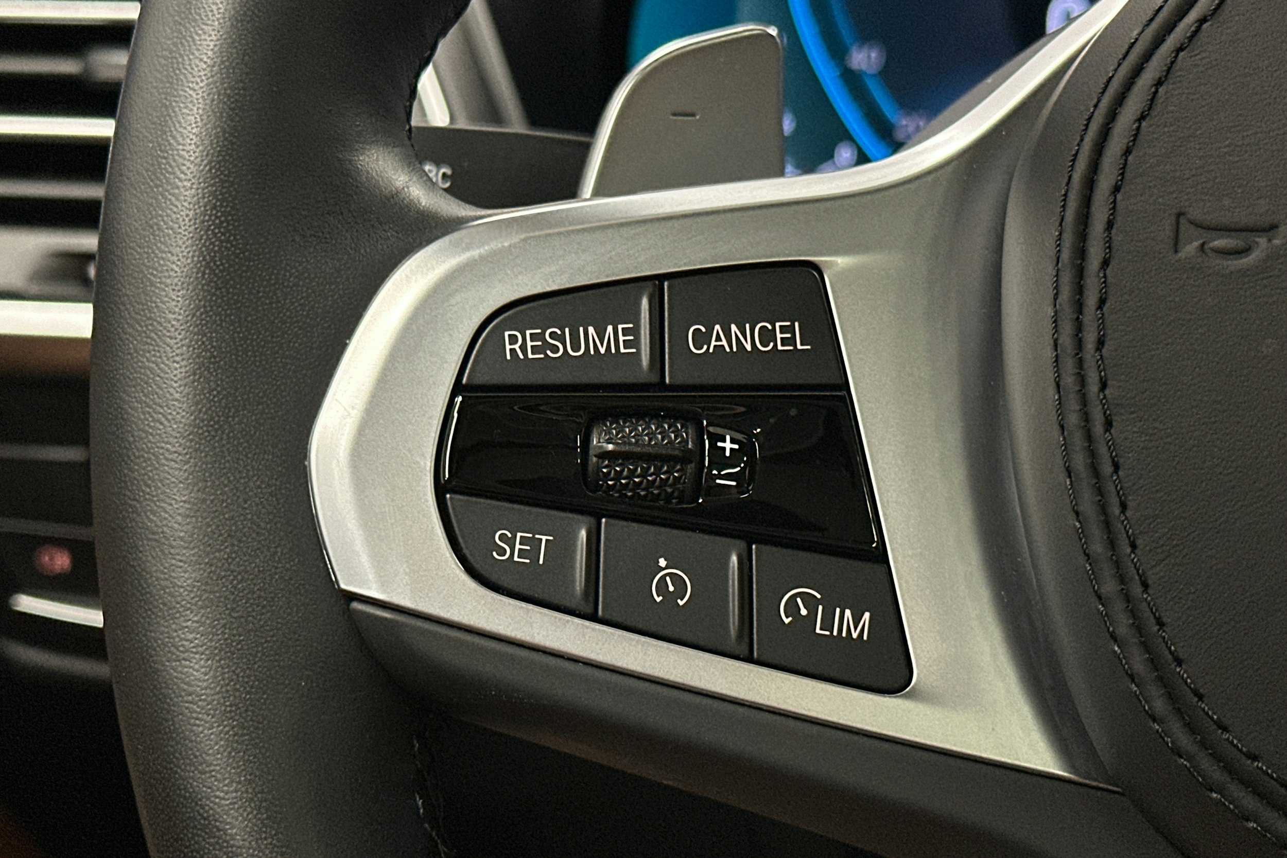 musta BMW X3 2022 kuva 11.