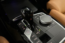 musta BMW X3 2022 kuva 26.