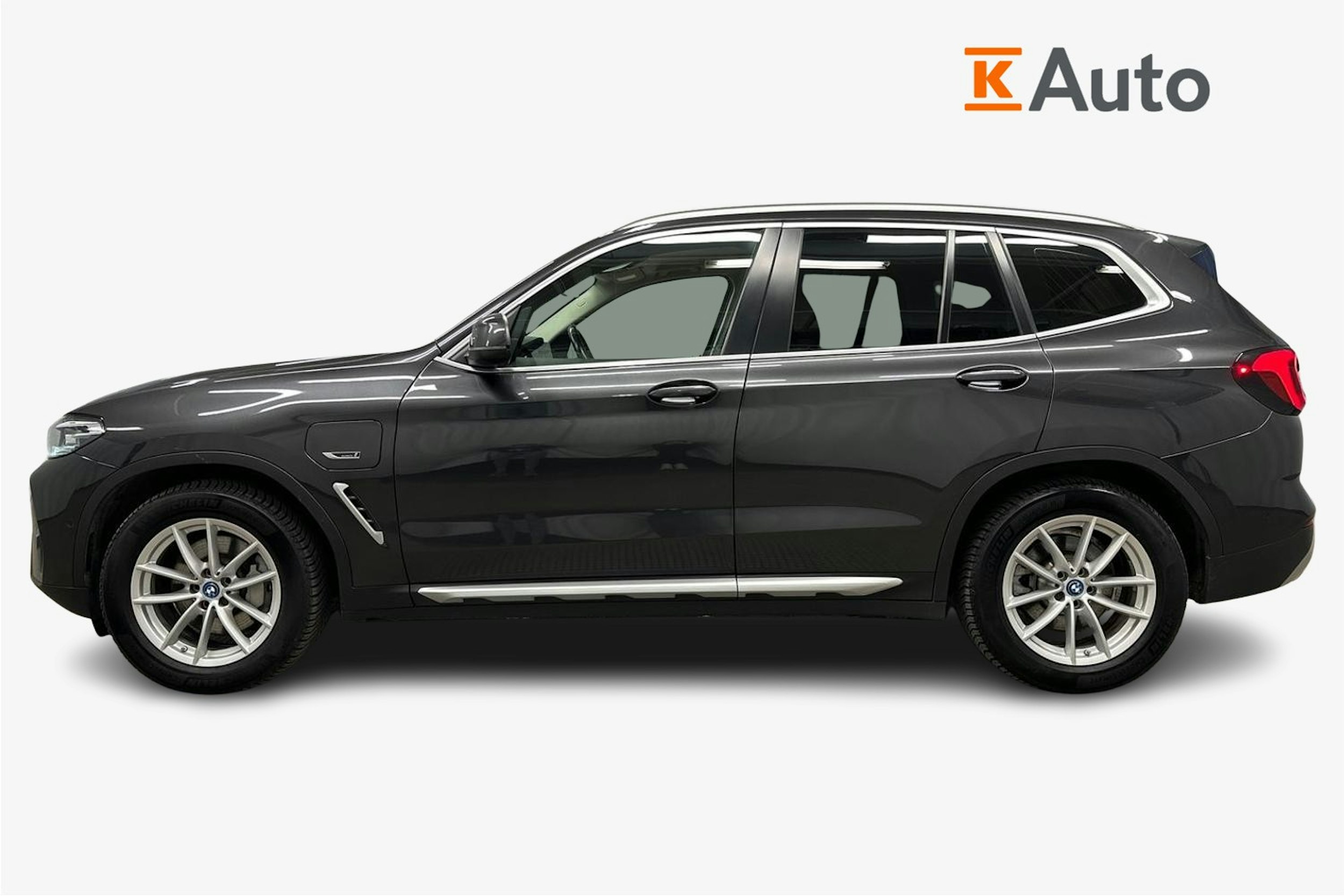 harmaa BMW X3 2022 kuva 5.