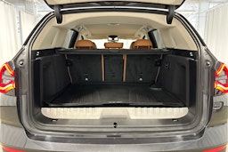 harmaa BMW X3 2022 kuva 16.