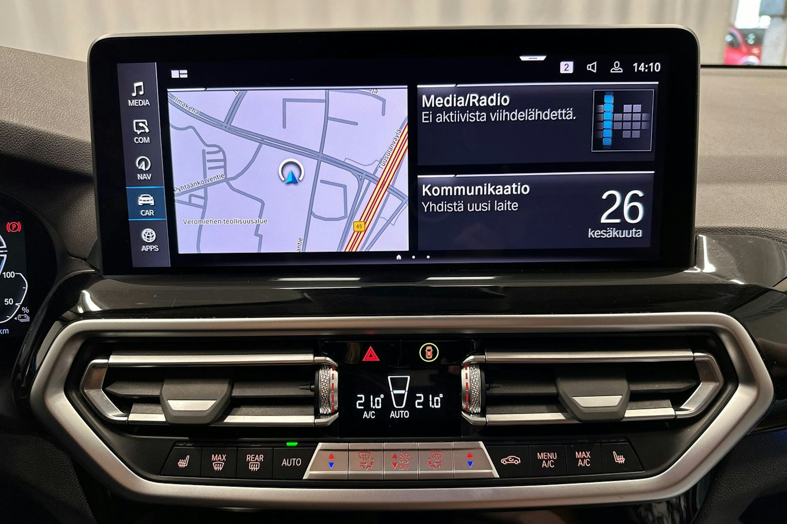harmaa BMW X3 2022 kuva 18.