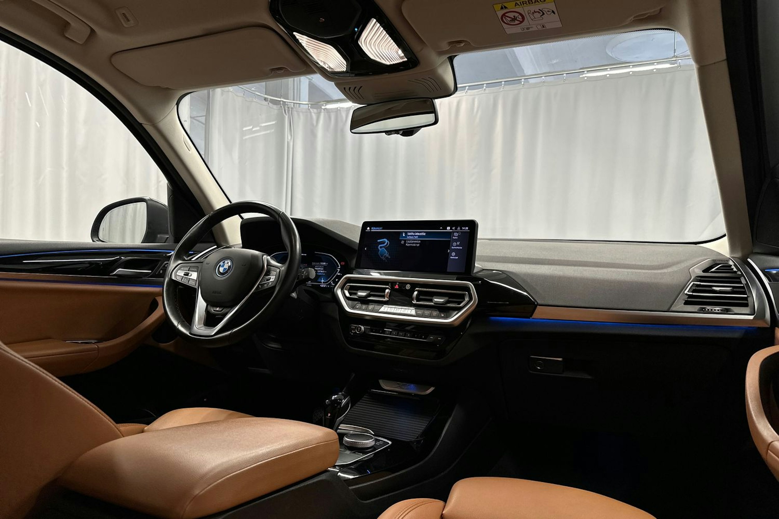harmaa BMW X3 2022 kuva 29.
